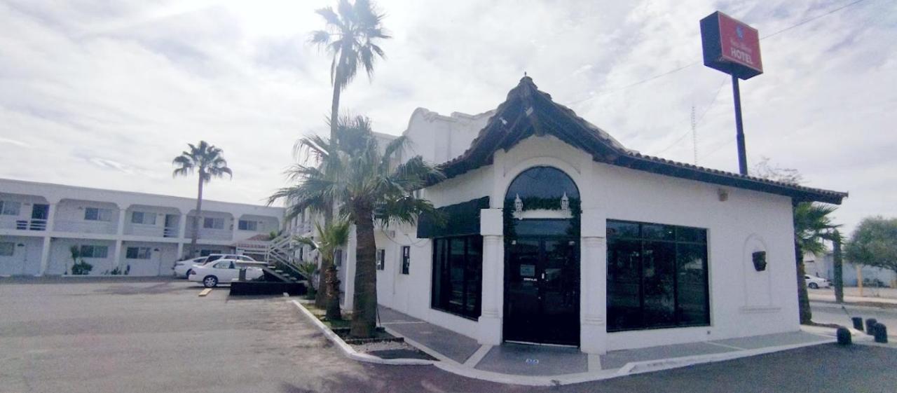 Hotel Casa Blanca Heroica Caborca Exterior photo